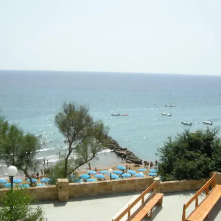 Santa Cristina Village 公寓 克罗托内