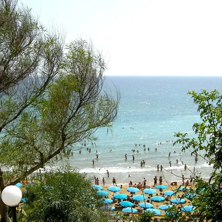 公寓 Santa Cristina Village